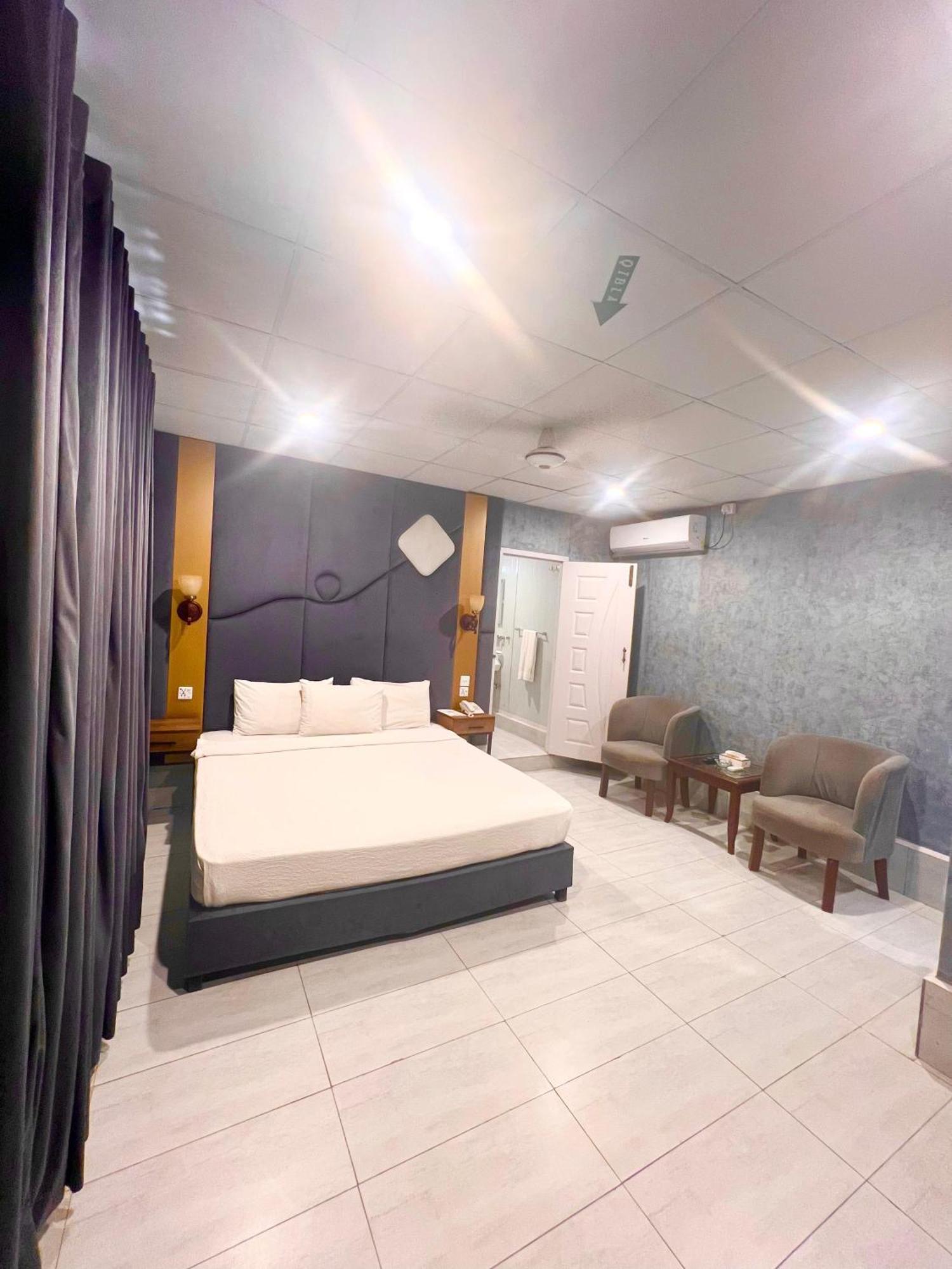 Shelton Guest House Islamabad Zewnętrze zdjęcie