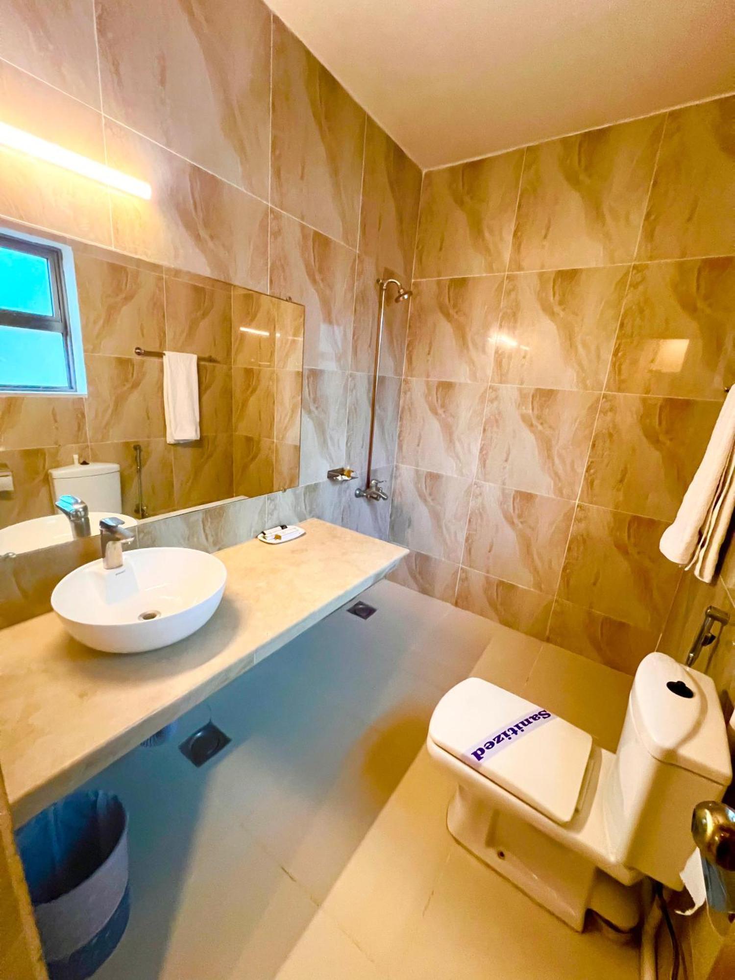 Shelton Guest House Islamabad Zewnętrze zdjęcie