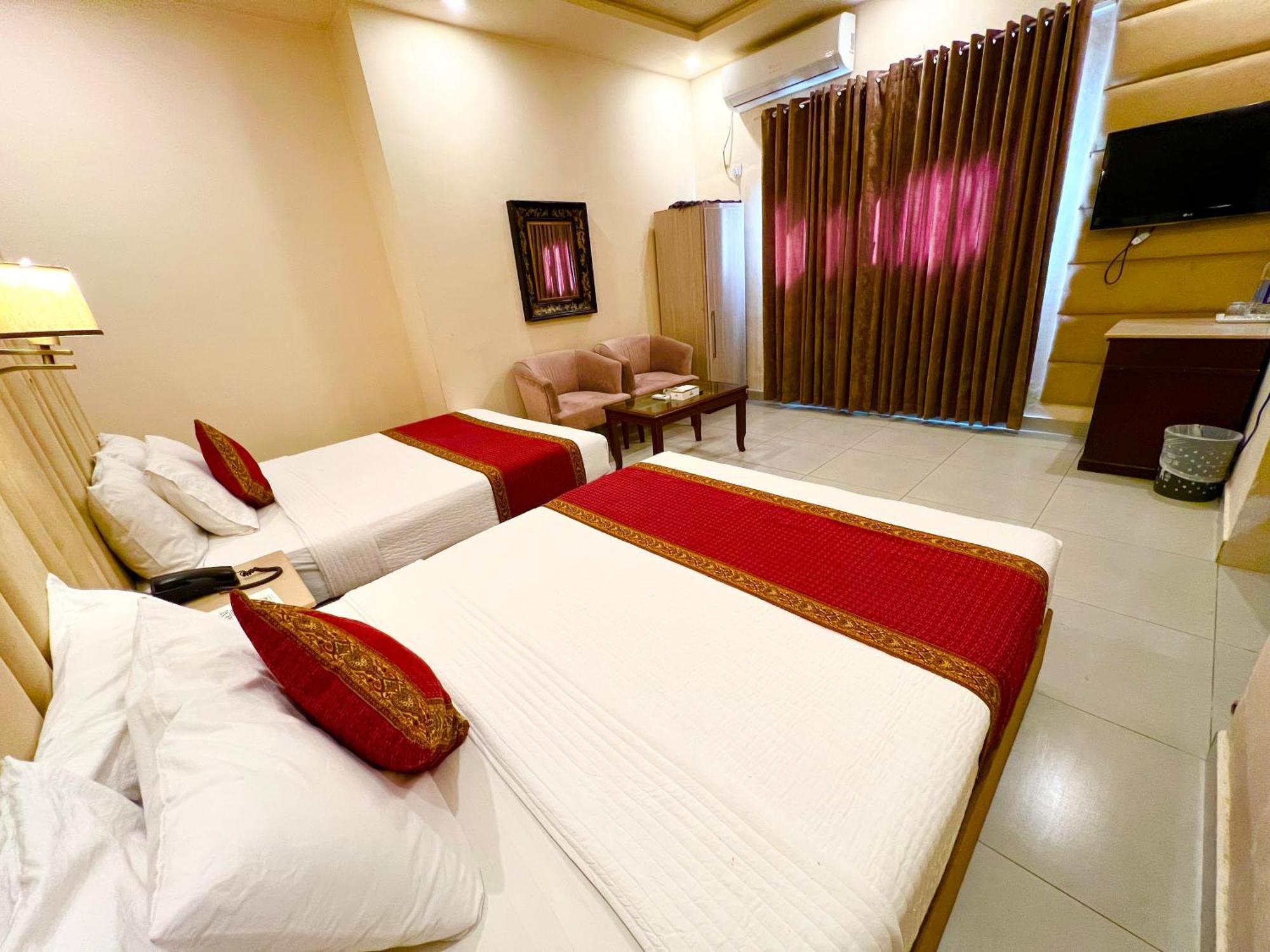 Shelton Guest House Islamabad Zewnętrze zdjęcie