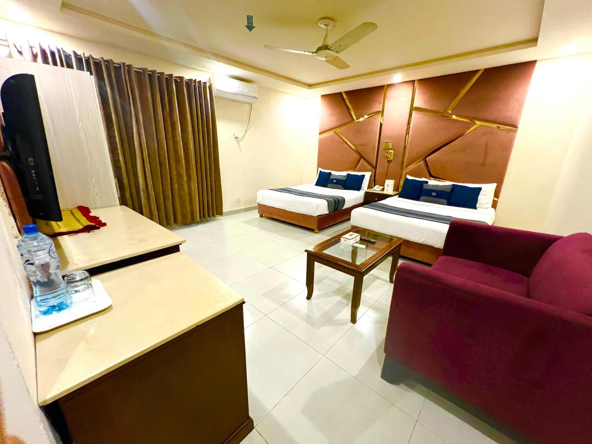 Shelton Guest House Islamabad Zewnętrze zdjęcie